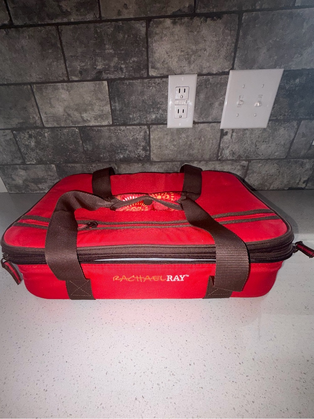 Rachael Ray Insulated Tote Red Temperfoil Bakeware carrier Holder NEW